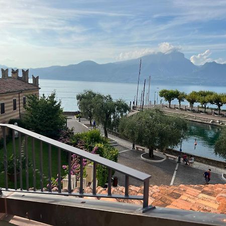 Suite La Castellana Torri Del Benaco Eksteriør bilde