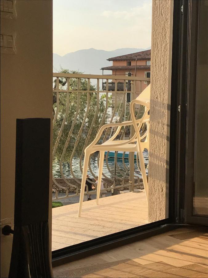 Suite La Castellana Torri Del Benaco Eksteriør bilde