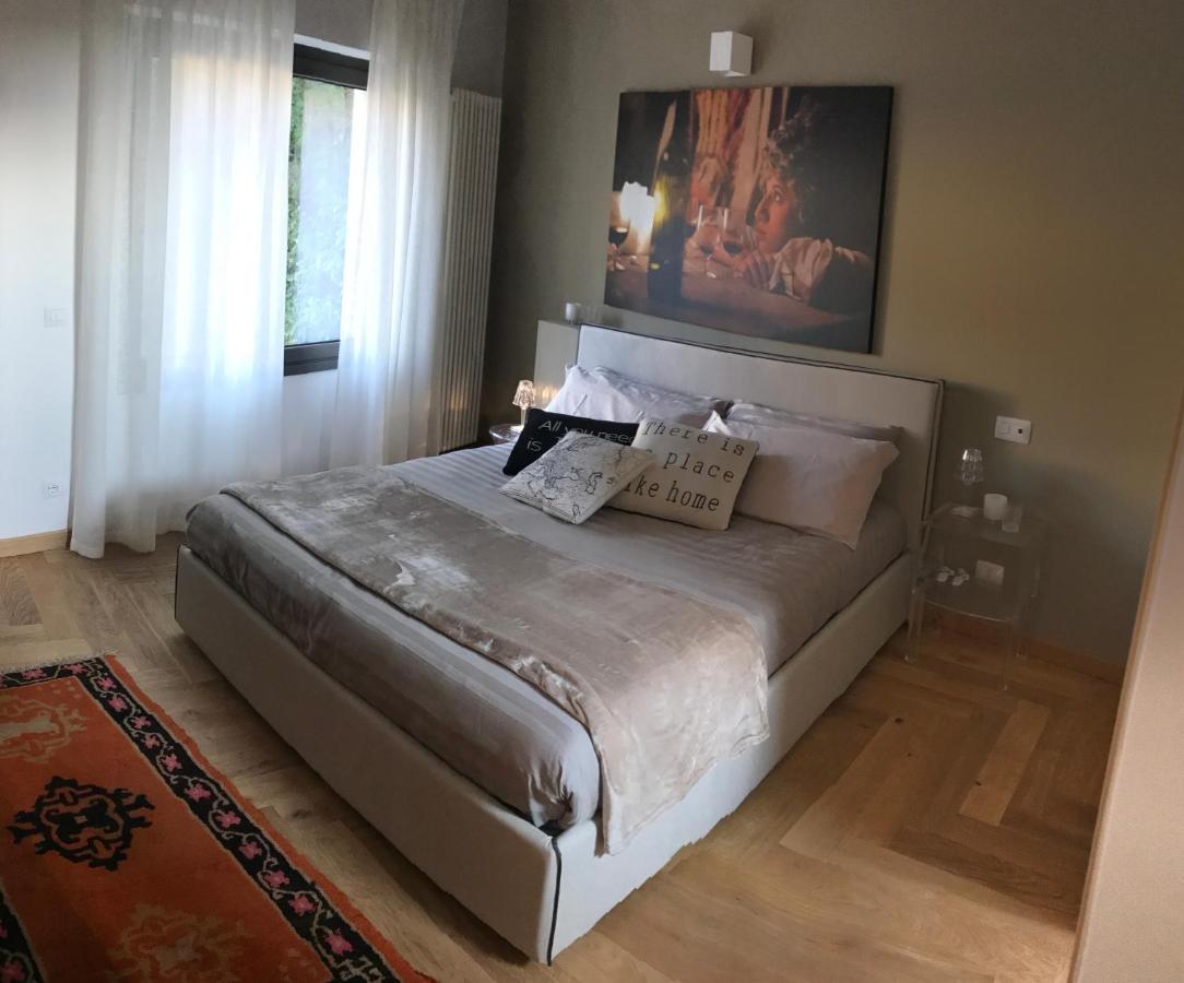 Suite La Castellana Torri Del Benaco Eksteriør bilde