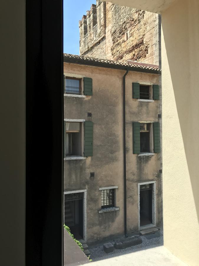 Suite La Castellana Torri Del Benaco Eksteriør bilde